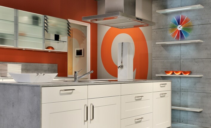 Einbauküchen von Nobilia planen wir auch gerne mit modernen Elektrogeräten - und auch die Reparatur übernehmen wir für Sie. Einbauküchen von Nobilia planen wir auch gerne mit modernen Elektrogeräten - und auch die Reparatur übernehmen wir für Sie.